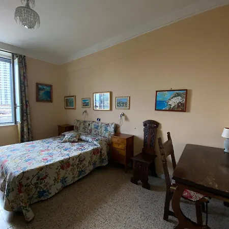 Bed & Breakfast La Stufa Neapel