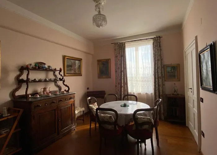 Couette-café La Stufa 3*