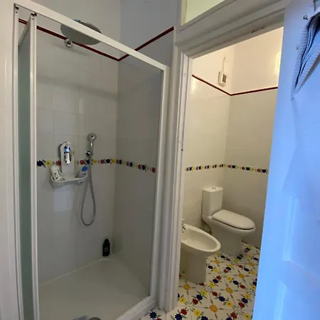 Alojamento de Acomodação e Pequeno-almoço La Stufa 3*